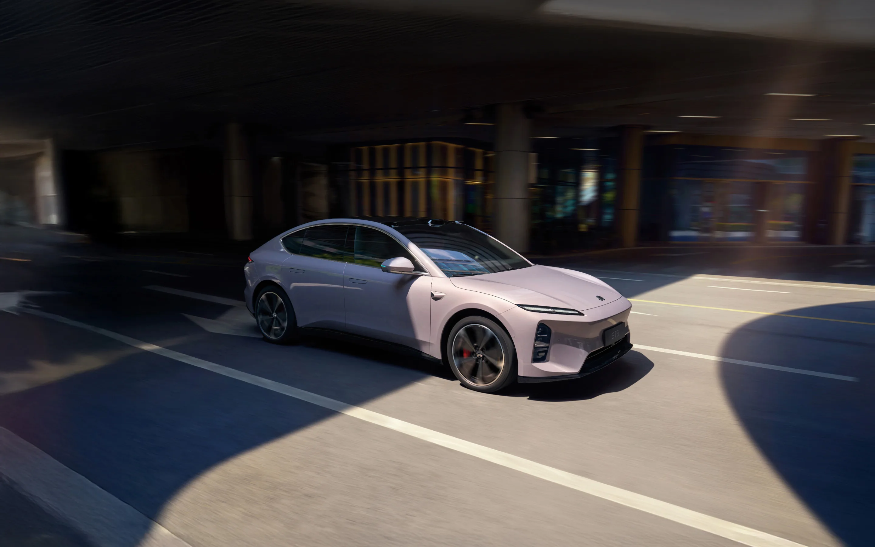 NIO ET5